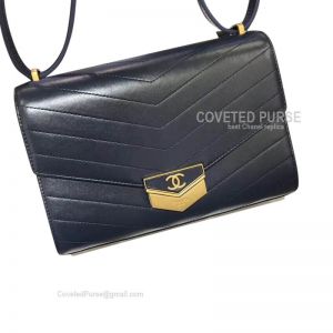 Chanel Clutch In Sapphire Calfskin With Shiny Gold HW