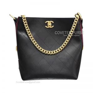 Chanel Hobo Handbag In Black And Red Calfskin With Gold HW