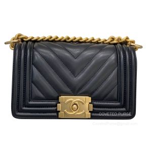 Chanel Le Boy Bag small in black Lambskin Chevron with Brushed GHW