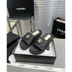 Chanel CC Logo Leather Flat Slide Sandal Black