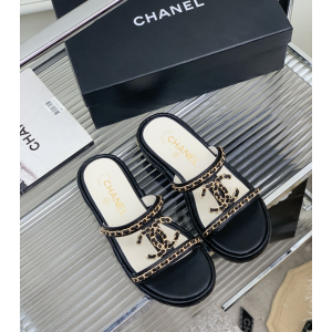 Chanel Chain CC Logo Leather Platform Sandal Black