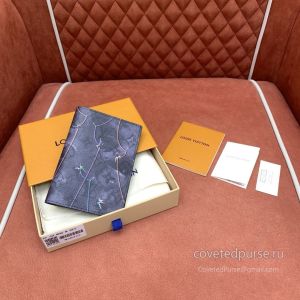 Louis Vuitton Climbing Grey Passport Cover M2B222