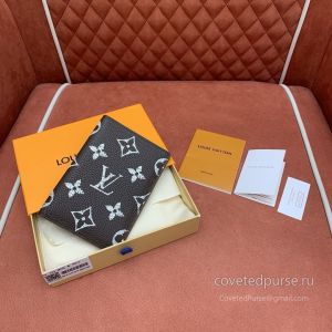 Louis Vuitton P9 Passport Holder M26059