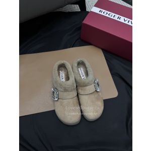 Roger Vivier Crystal Buckle Fur Texture Mules Beige