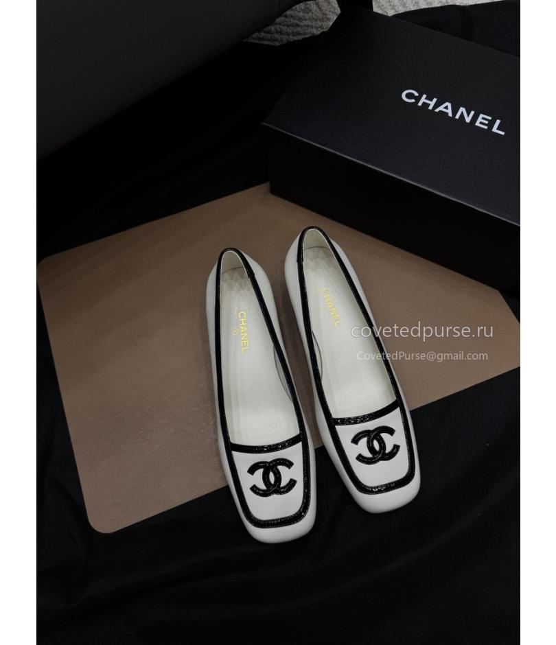 Chanel CC Heeled Loafers White and Black