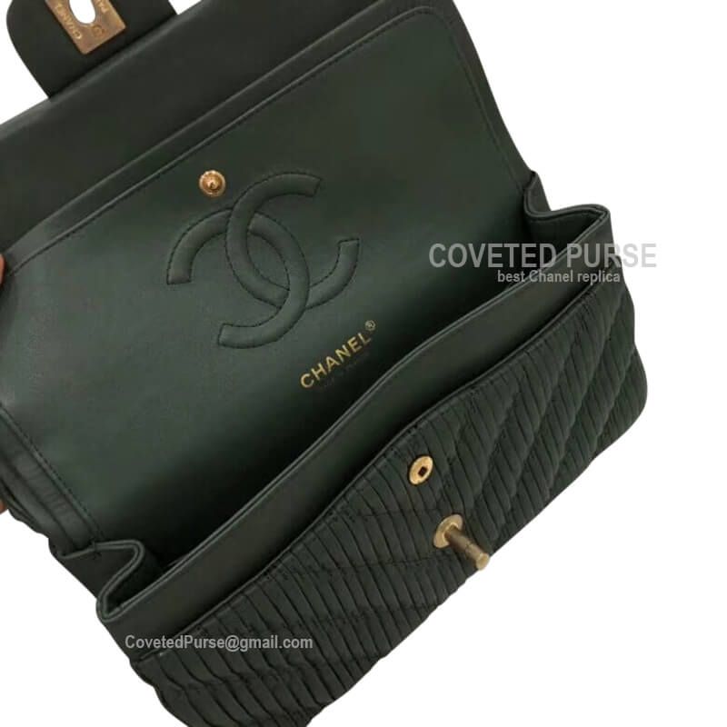 Chanel replica flap bag green inside view